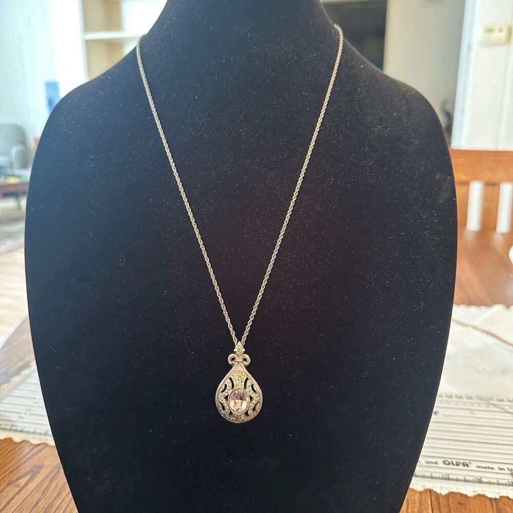 Vintage Silver Pendant Necklace With Pink Stone & Ornate Filigree Design